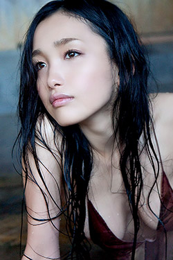 Sensual Asian Cutie for All Gravure