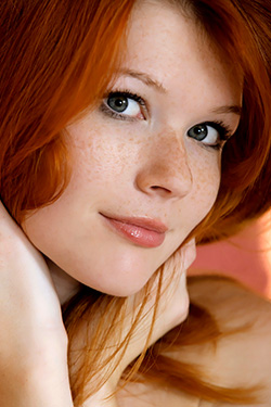 Mia Sollis Tangere for Metart